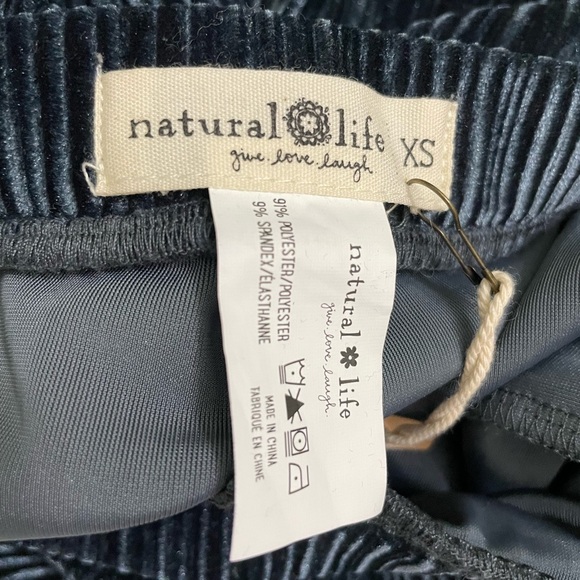 NWT Natural Life Blue Joplin High Rise Ribbed Velvet Flare Pants - Picture 2 of 4